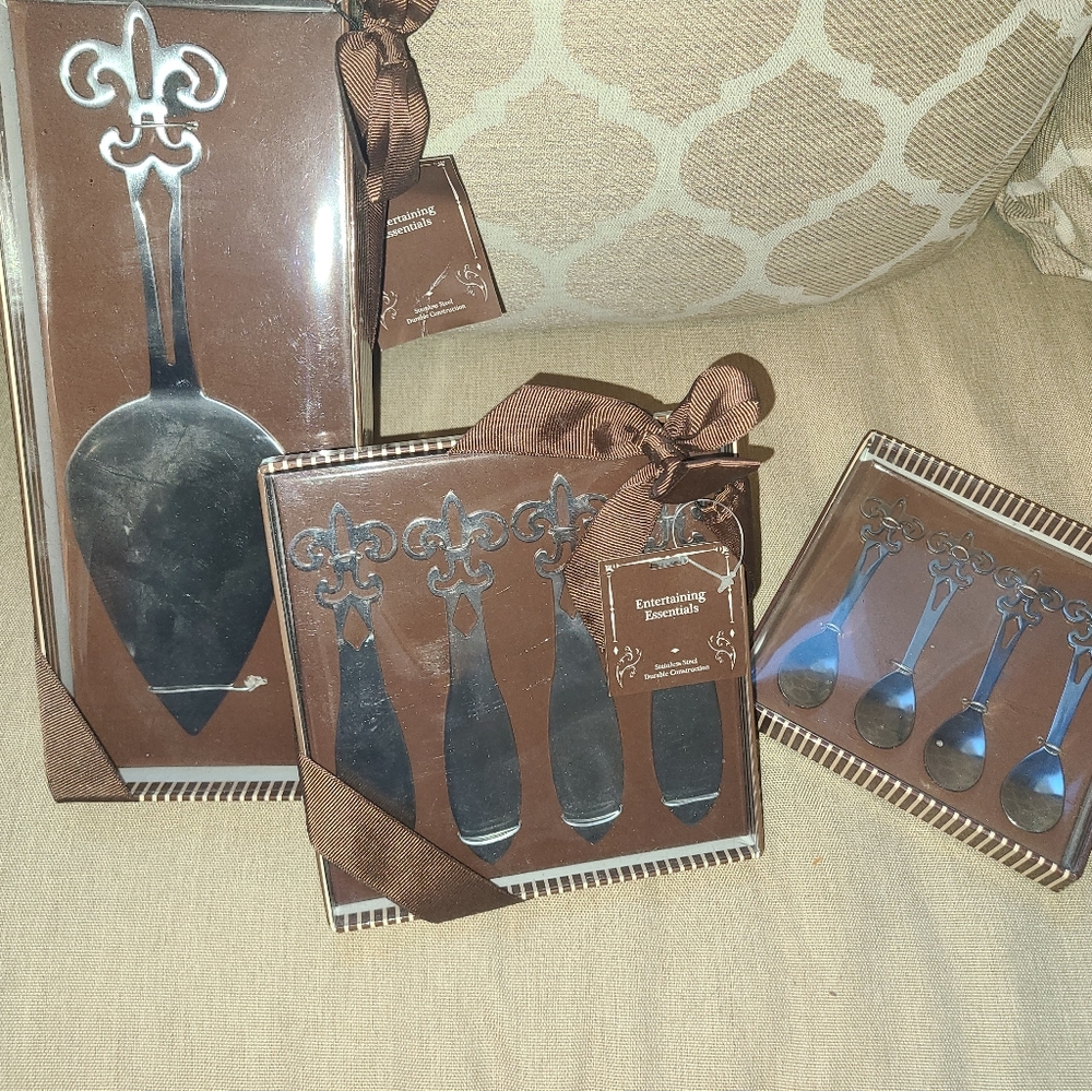 Serving set fork,spoon, cake/pie server